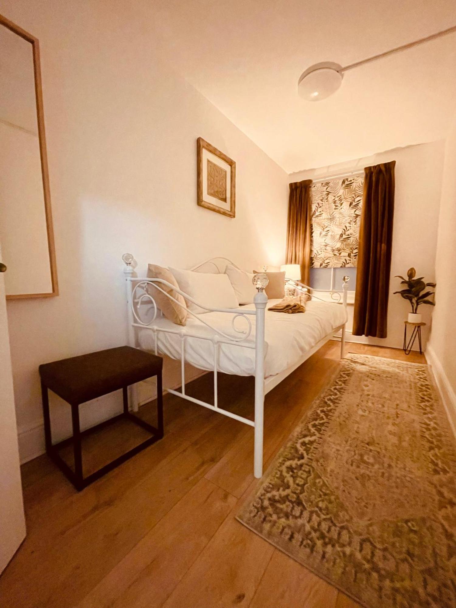Cambridge Heritage Apartments Ngoại thất bức ảnh