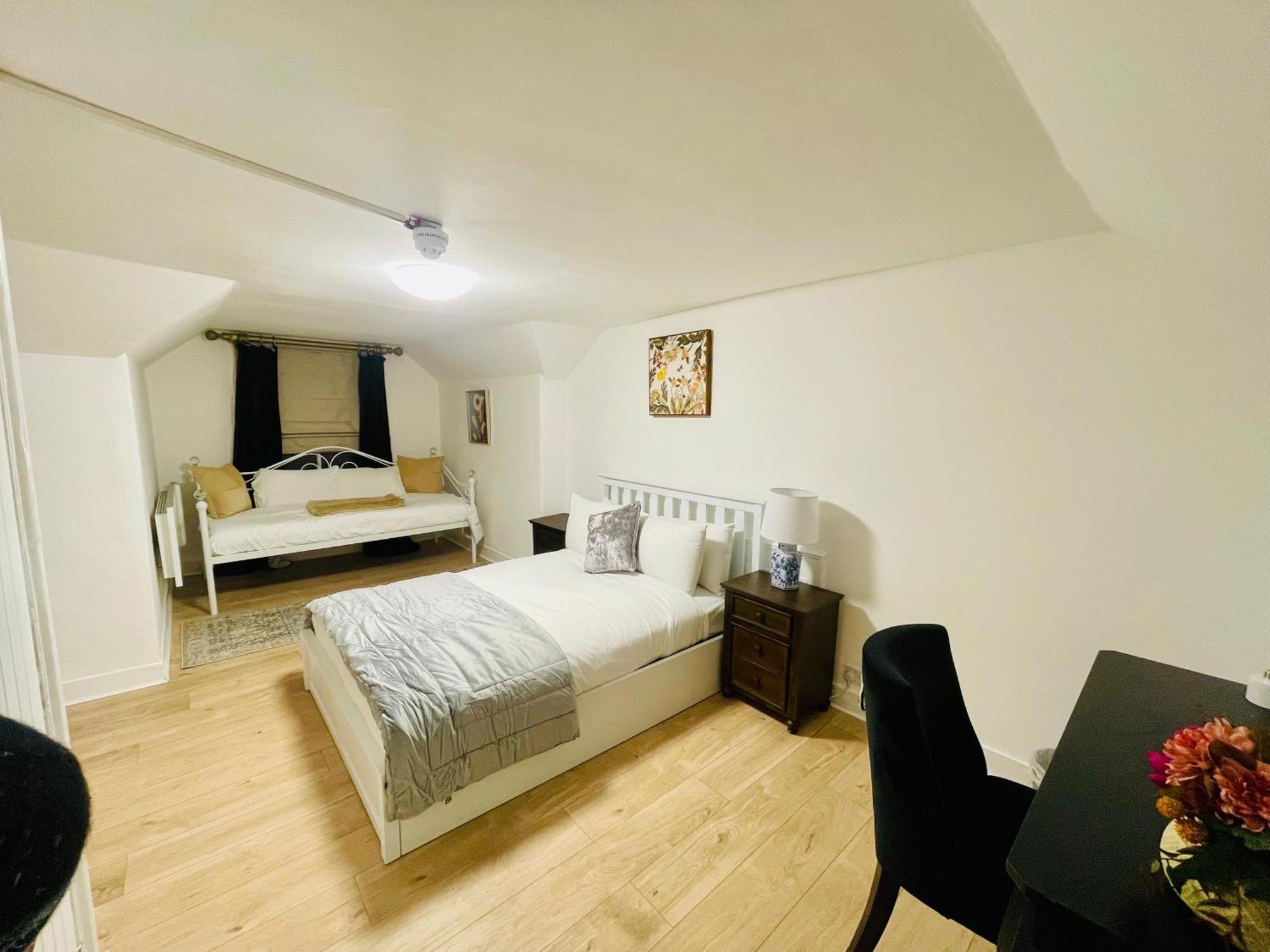 Cambridge Heritage Apartments Ngoại thất bức ảnh